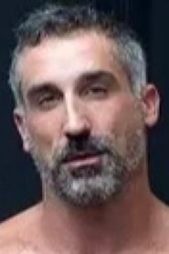 Photo of Hunter Xavier image size 300x450