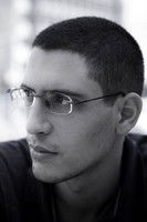 Photo of Tiago Resende image size 300x450