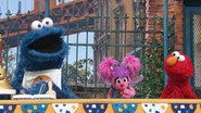Cookie Monster's Magical Cart