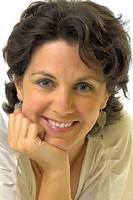 Photo of Beki Lantos image size 300x450