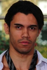 Photo of Leo Castro image size 300x450