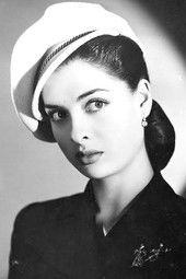 Photo of Rebeca Iturbide image size 383x575