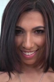 Photo of Esme Unica image size 300x450