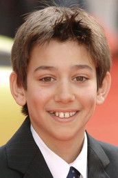 Photo of Maxim Baldry image size 387x580