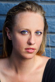 Photo of Betsy Holt image size 1961x2940