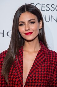 Photo of Victoria Justice image size 1280x1920