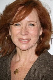 Photo of Éva Darlan image size 384x576