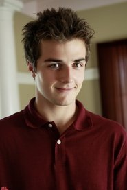 Photo of Beau Mirchoff image size 1049x1573