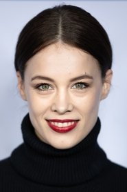 Photo of Paula Beer image size 2000x3000