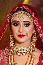Photo of Shivangi Joshi image size 478x717
