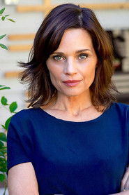 Photo of Lorraine Farris image size 666x999