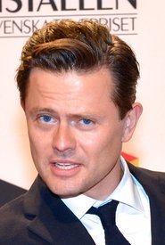 Photo of Fredrik Wikingsson image size 750x1115