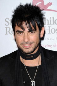 Photo of Beto Cuevas image size 2000x3000