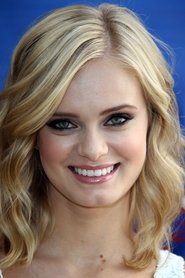Photo of Sara Paxton image size 1011x1517