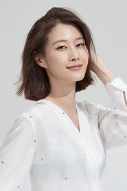 Photo of Lee Hyun-yi image size 358x537