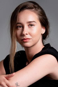 Photo of Paula Usero image size 728x1092