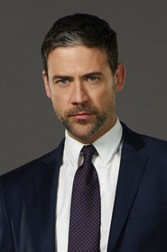 Photo of Adam Rayner image size 800x1200