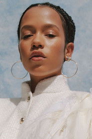 Photo of Taylor Russell image size 828x1242