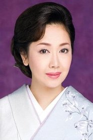 Photo of Kazuko Shirakawa image size 300x450