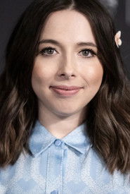 Photo of Esther Povitsky image size 1679x2496