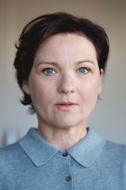 Photo of Annette Mayer image size 682x1024