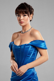 Photo of Seray Kaya image size 621x932