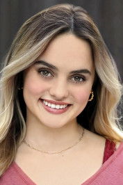 Photo of Akina Wylie image size 400x600