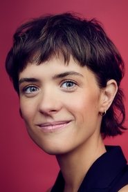 Photo of Liv Lisa Fries image size 1200x1800