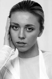 Photo of Каролина Глазунова image size 1365x2048