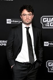 Photo of Simon Hatt image size 1365x2048