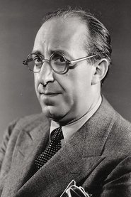 Photo of Ed Wynn image size 527x790