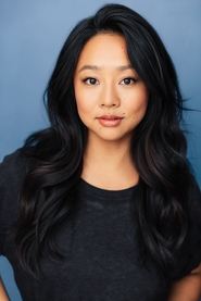 Photo of Stephanie Hsu image size 1267x1900