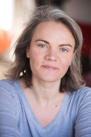 Photo of Véronique Royer image size 667x1000