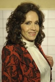 Photo of Yoná Magalhães image size 577x866