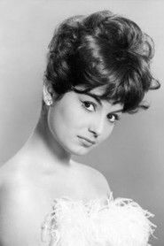 Photo of Rosy Varte image size 1000x1500