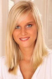 Photo of Marry Queen image size 923x1385