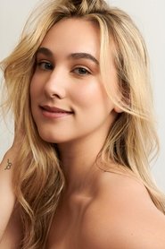 Photo of Sarah Helbringer image size 2000x3000