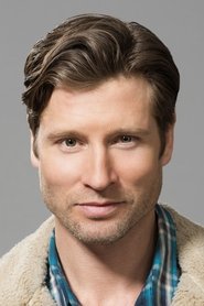 Photo of Damon Runyan image size 800x1200