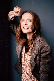 Photo of Anne Ratte-Polle image size 673x1008