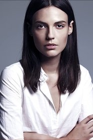 Photo of Kate Amundsen image size 600x900