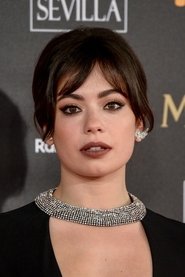 Photo of Anna Castillo image size 313x469