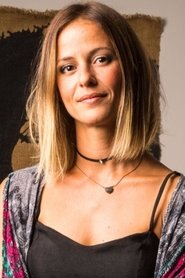 Photo of Fernanda de Freitas image size 500x750