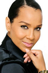 Photo of LisaRaye McCoy image size 366x550
