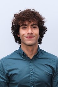 Photo of Gabriel Oliveira image size 2000x3000