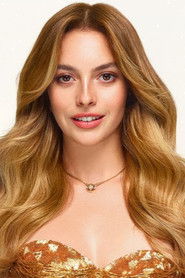 Photo of Melis Sezen image size 825x1238