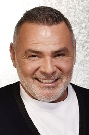 Photo of Giovanni Arvaneh image size 922x1383
