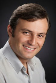 Photo of Ediz Hun image size 1200x1800