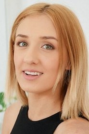 Photo of Sofie Otis image size 300x450