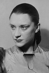 Photo of María Casares image size 383x574