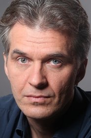 Photo of Oleg Haritonov image size 800x1200